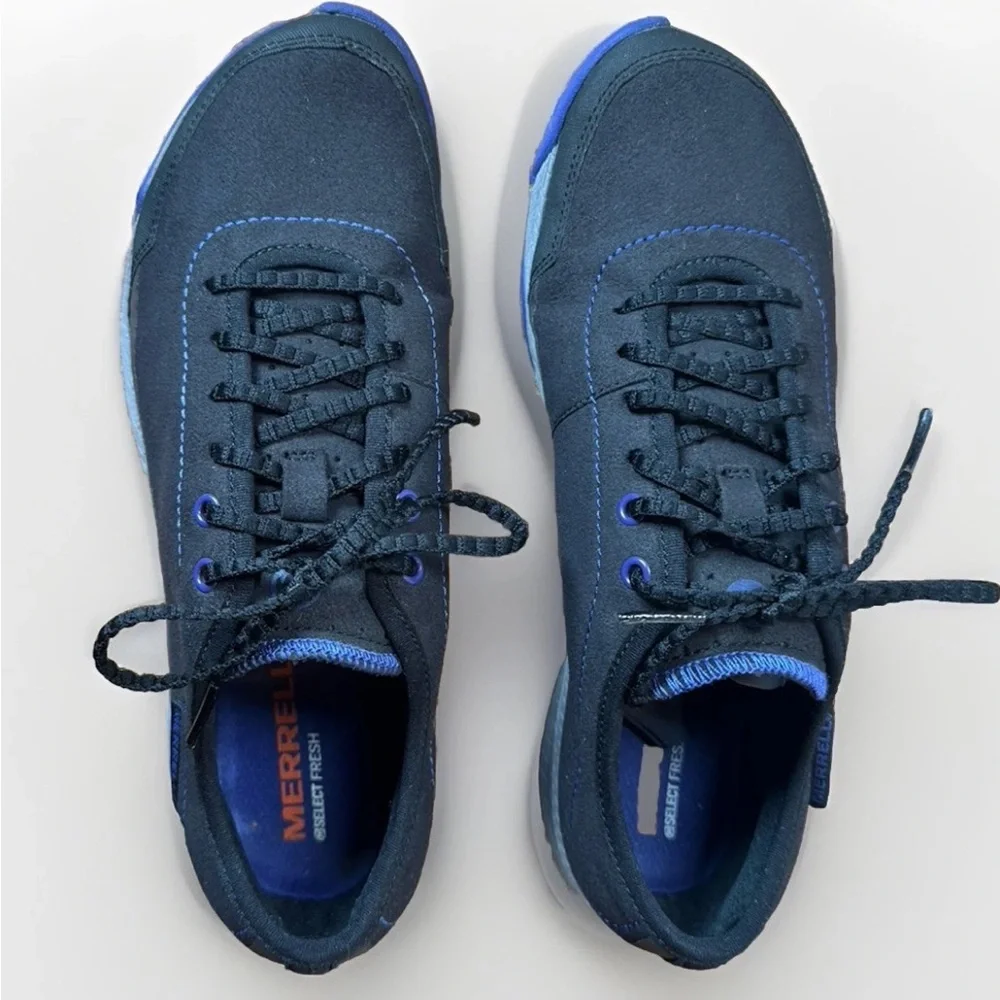 (7) MERRELL Performance Black All Out Burst w/ Purple Highlights & Sole Walking